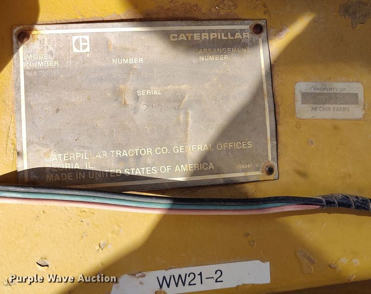 image for item EH0207 1986 Caterpillar 621B water wagon