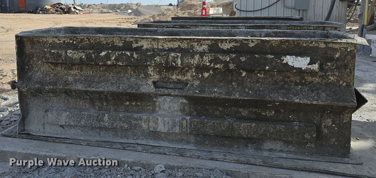 image for item EH8691 (3) concrete block forms