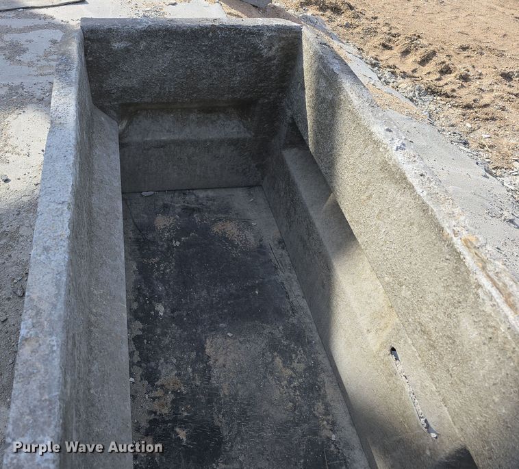 image for item EH8691 (3) concrete block forms