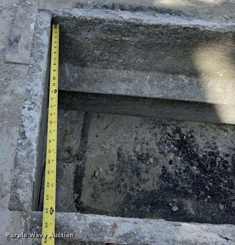 image for item EH8691 (3) concrete block forms