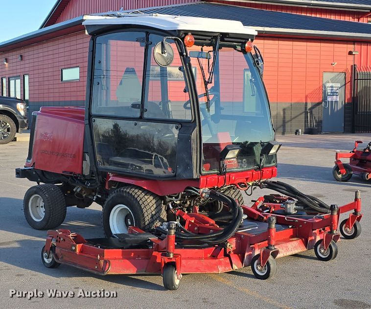 image for item EH8723 2011 Toro Groundsmaster 4110-D lawn mower