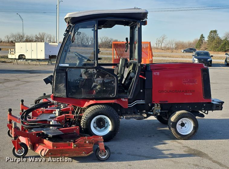 image for item EH8723 2011 Toro Groundsmaster 4110-D lawn mower