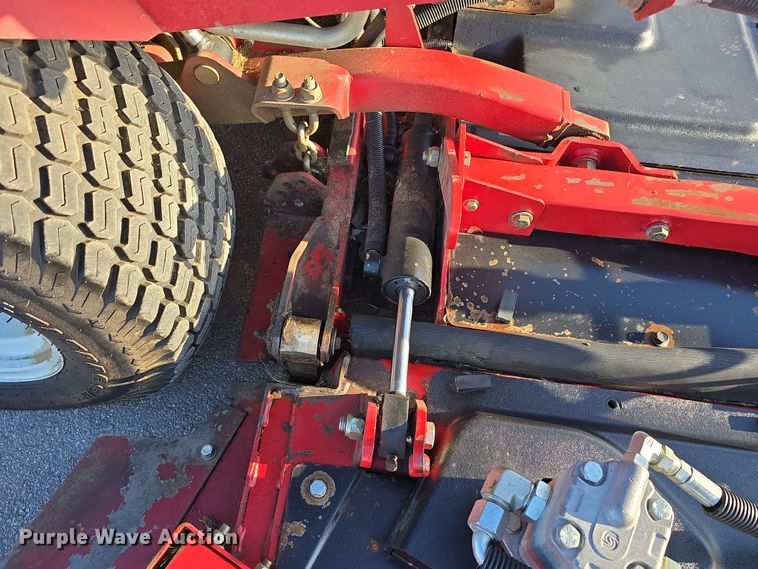 image for item EH8723 2011 Toro Groundsmaster 4110-D lawn mower