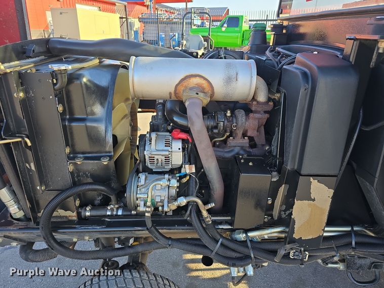 image for item EH8723 2011 Toro Groundsmaster 4110-D lawn mower