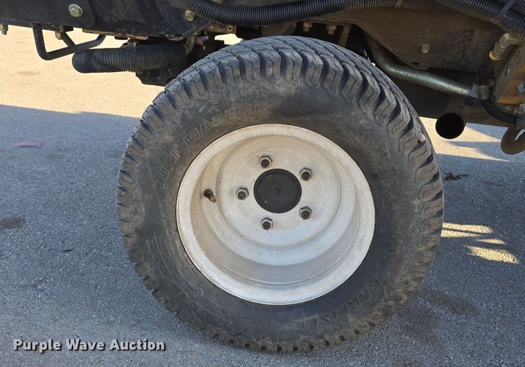 image for item EH8723 2011 Toro Groundsmaster 4110-D lawn mower