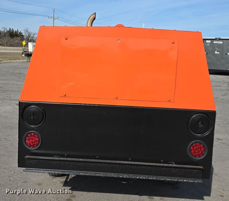 image for item EH8735 Sullivan Palatek D210H air compressor