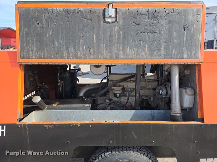 image for item EH8735 Sullivan Palatek D210H air compressor