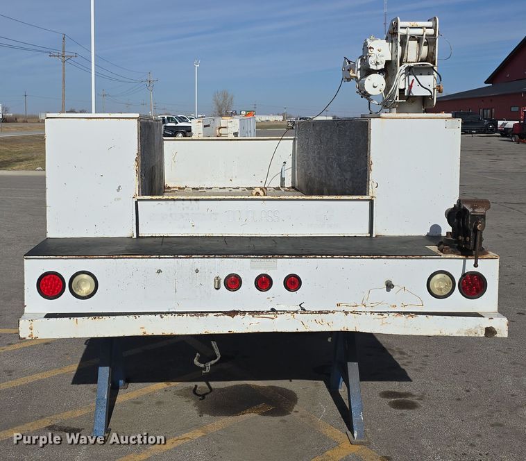 image for item EH8738 Service truck bed
