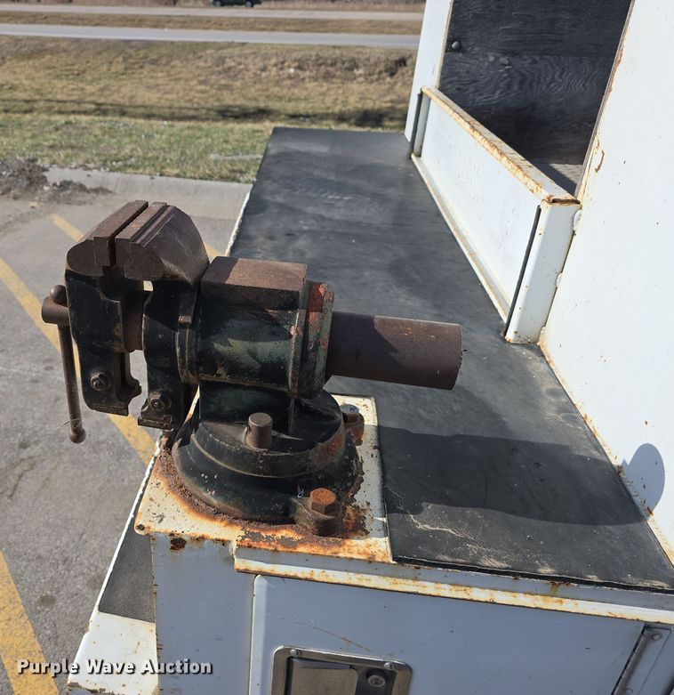 image for item EH8738 Service truck bed