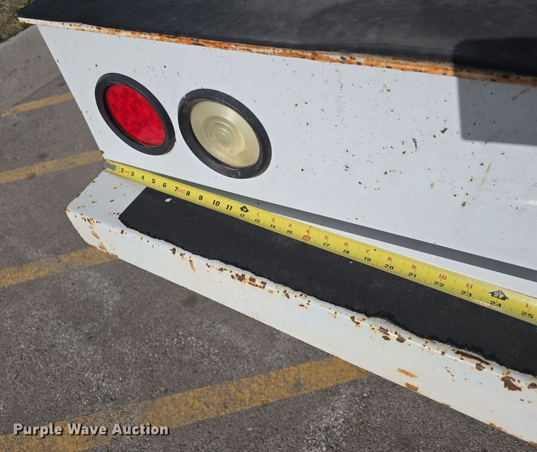 image for item EH8738 Service truck bed