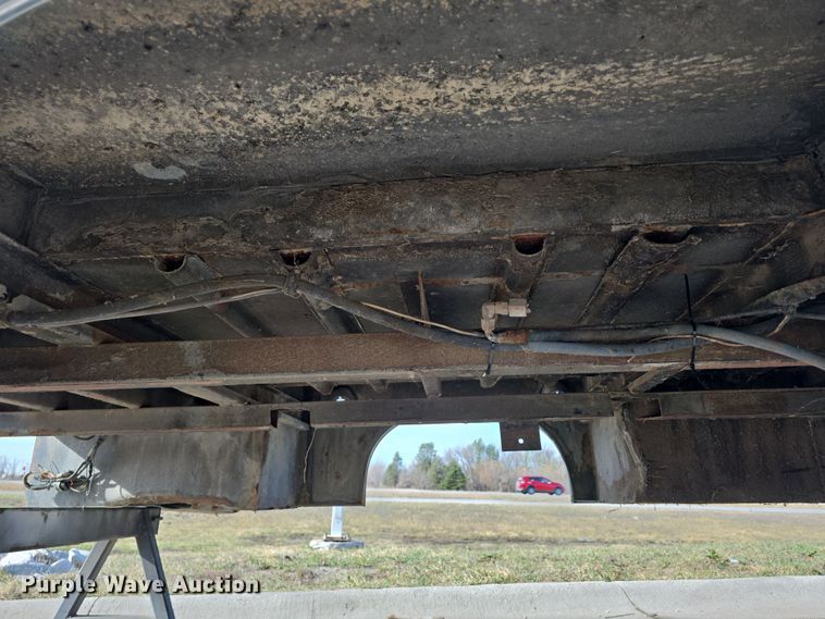 image for item EH8739 2005 Harbor Truck Bodies HTUS134-36-2256GMT service truck bed