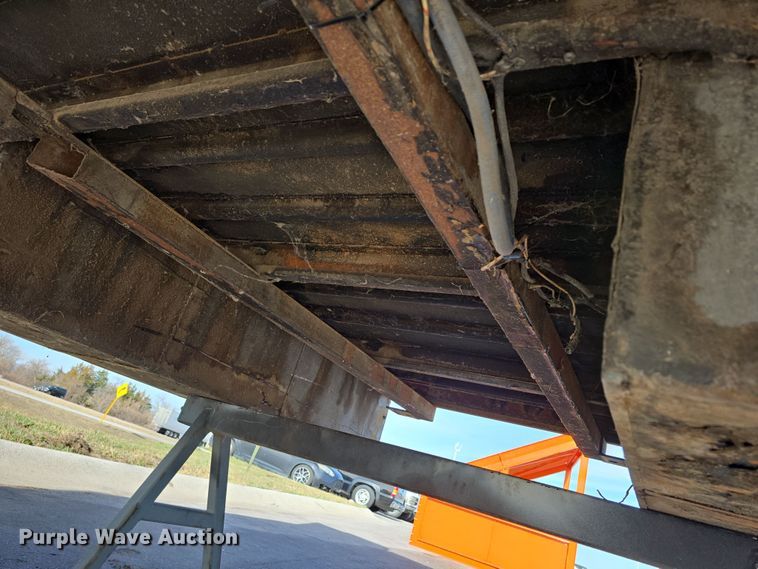 image for item EH8739 2005 Harbor Truck Bodies HTUS134-36-2256GMT service truck bed