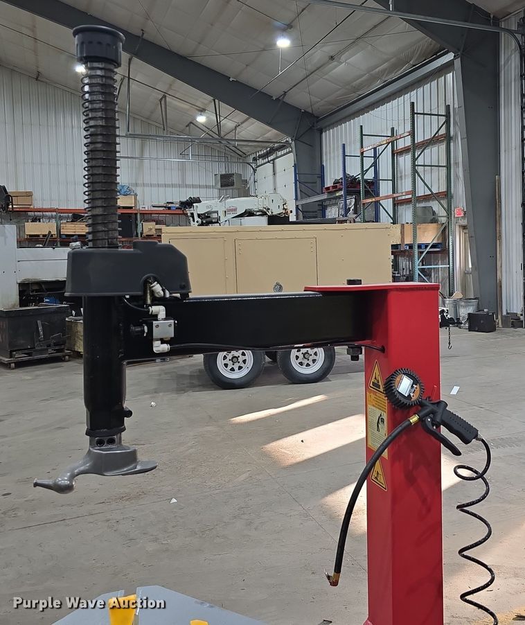 image for item EH8741 Powertek PT-620 tire changer