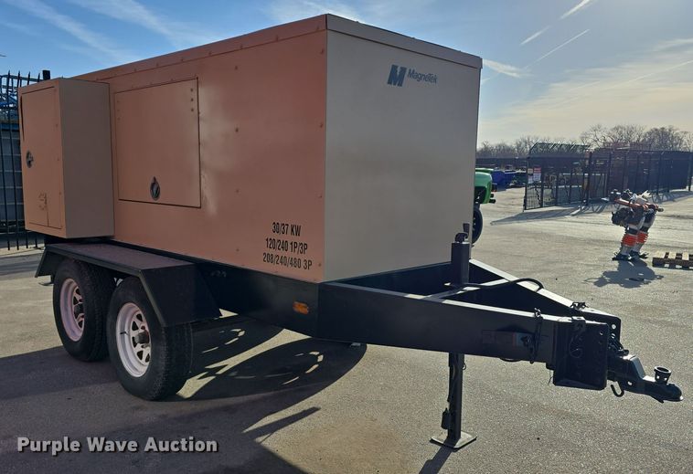 image for item EH8742 MagneTek TDR 370 generator