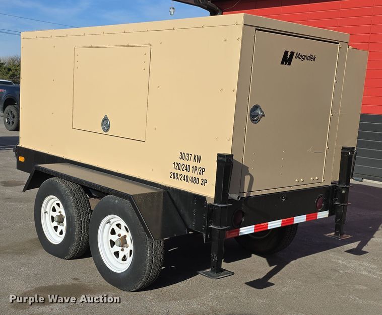 image for item EH8742 MagneTek TDR 370 generator