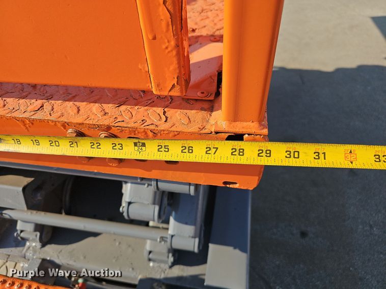 image for item EH8765 2019 SkyJack SJIII 3219 scissor lift
