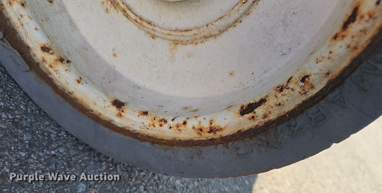 image for item EH8765 2019 SkyJack SJIII 3219 scissor lift