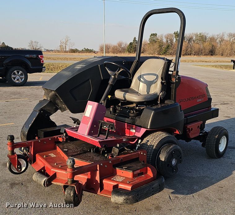 image for item EH8766 2015 Toro Groundsmaster 3280-D lawn mower