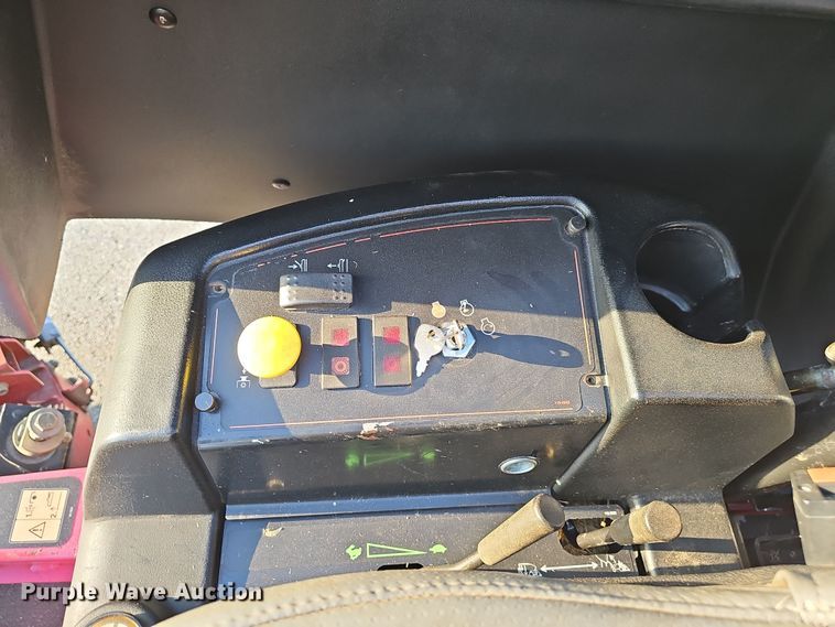 image for item EH8766 2015 Toro Groundsmaster 3280-D lawn mower