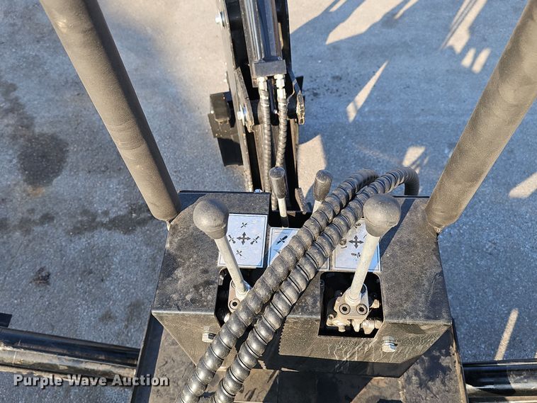 image for item EH8768 2024 AGT SSBKH skid steer backhoe