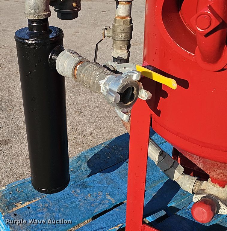 image for item EH8770 2011 Marco UPI 5613 sand blaster