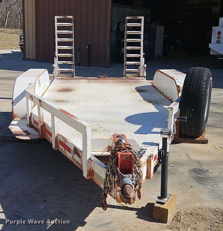 image for item EI8868 1998 Kodiak equipment trailer