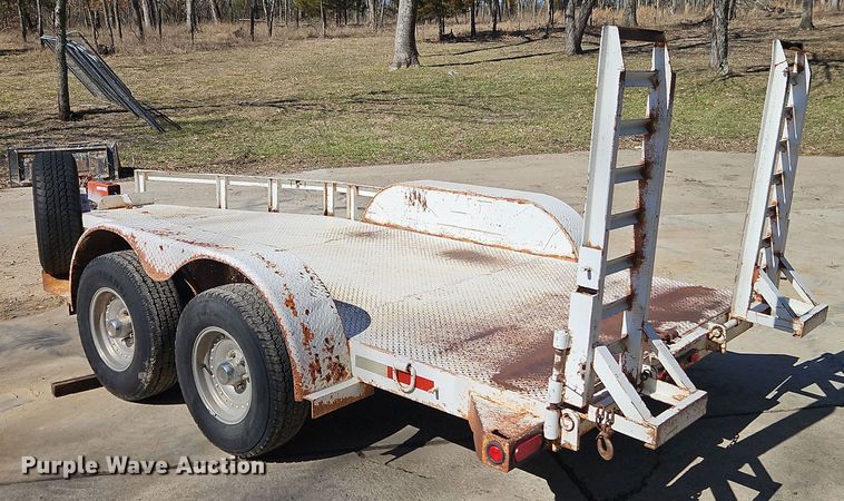 image for item EI8868 1998 Kodiak equipment trailer