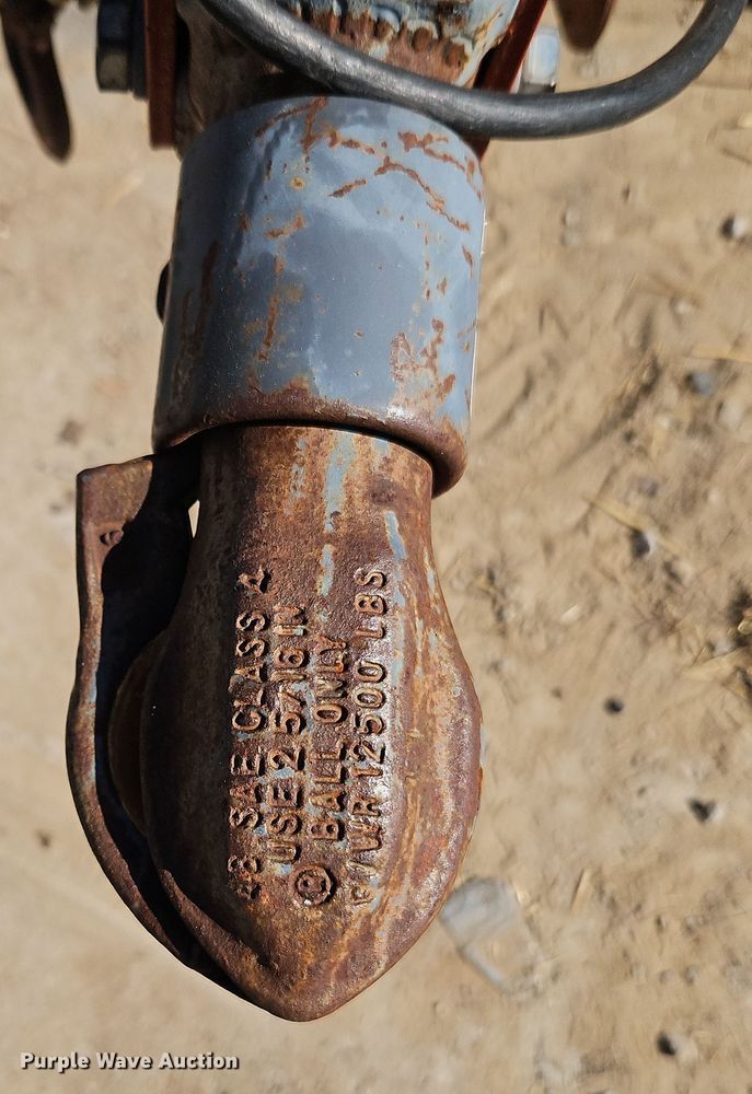 image for item EI8868 1998 Kodiak equipment trailer