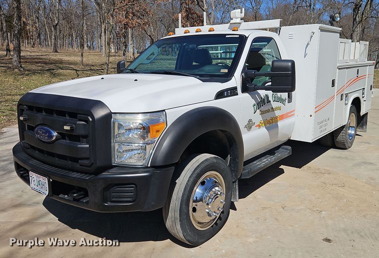image for item EI8869 2013 Ford F550 XL Super Duty utility / service truck