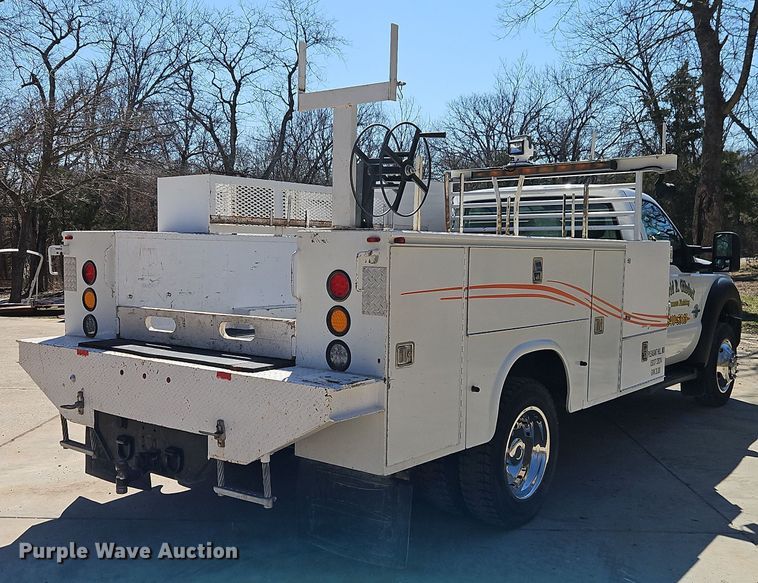 image for item EI8869 2013 Ford F550 XL Super Duty utility / service truck