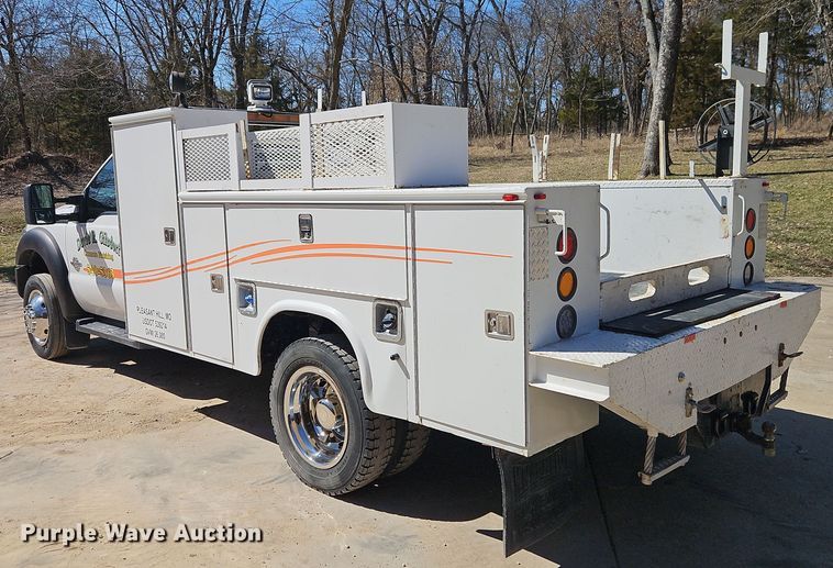 image for item EI8869 2013 Ford F550 XL Super Duty utility / service truck