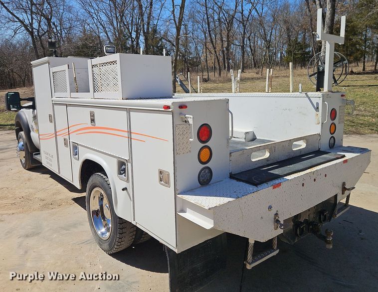 image for item EI8869 2013 Ford F550 XL Super Duty utility / service truck