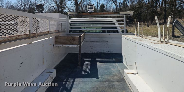 image for item EI8869 2013 Ford F550 XL Super Duty utility / service truck