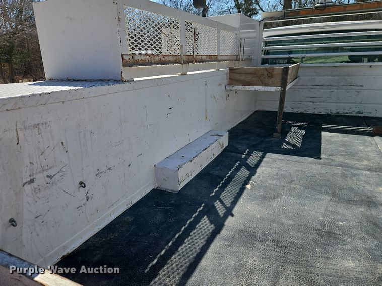 image for item EI8869 2013 Ford F550 XL Super Duty utility / service truck