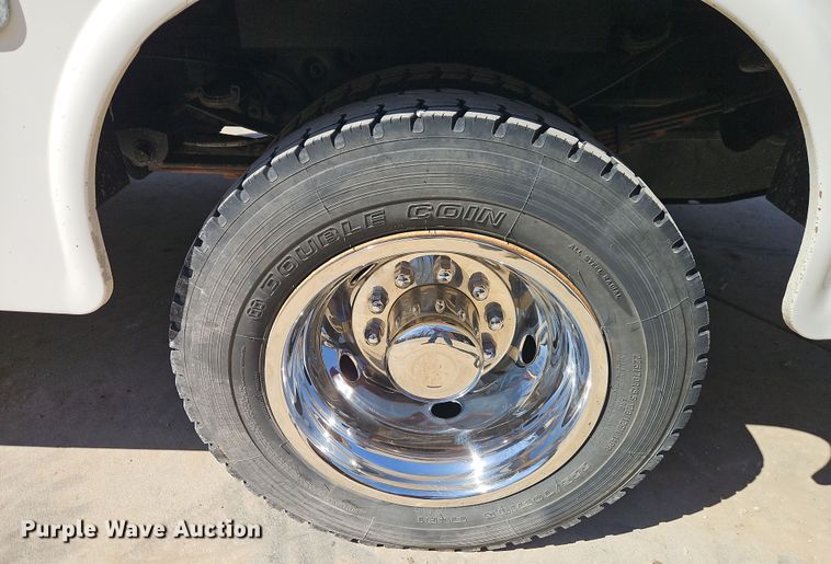 image for item EI8869 2013 Ford F550 XL Super Duty utility / service truck