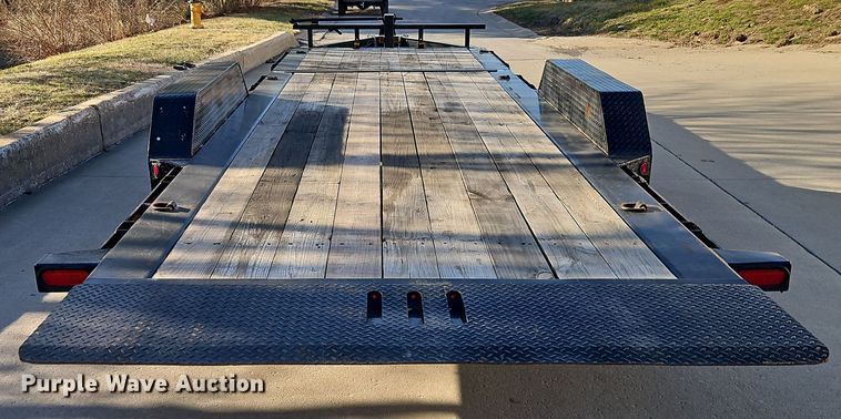 image for item EI8870 2020 Load Trail equipment trailer