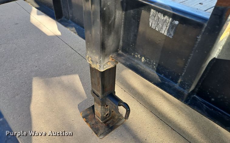 image for item EI8870 2020 Load Trail equipment trailer