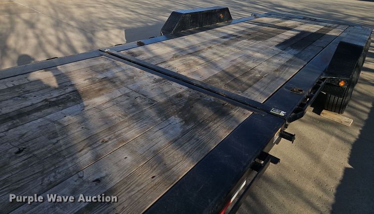 image for item EI8870 2020 Load Trail equipment trailer