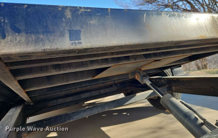 image for item EI8870 2020 Load Trail equipment trailer