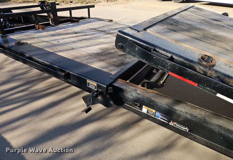 image for item EI8870 2020 Load Trail equipment trailer