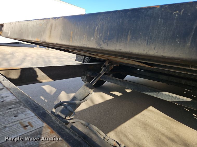 image for item EI8870 2020 Load Trail equipment trailer