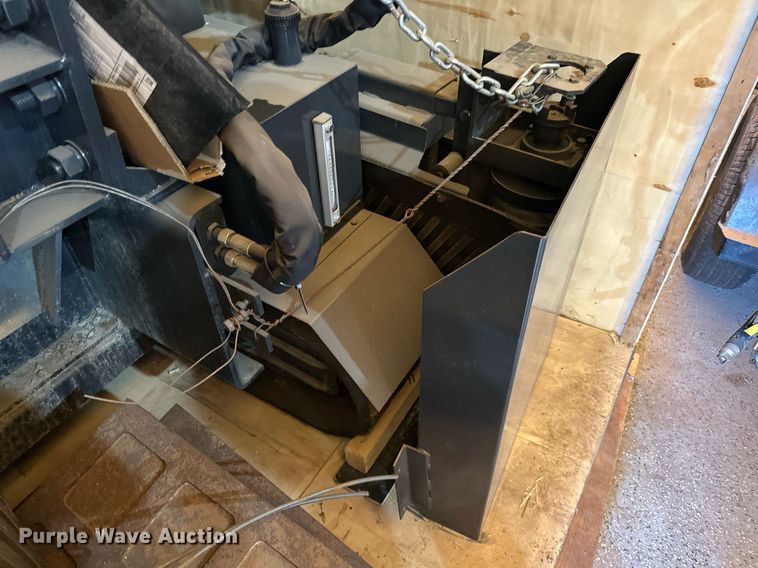 image for item EK0400 Vykin 49-JC jaw crusher