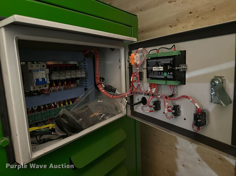 image for item EK0400 Vykin 49-JC jaw crusher