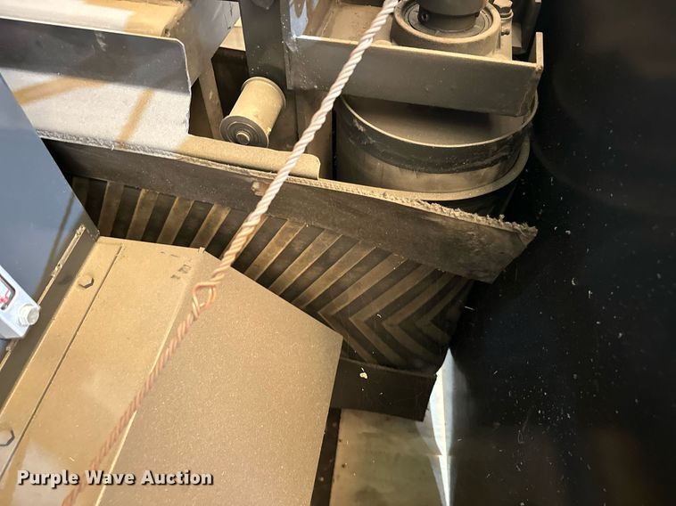 image for item EK0400 Vykin 49-JC jaw crusher