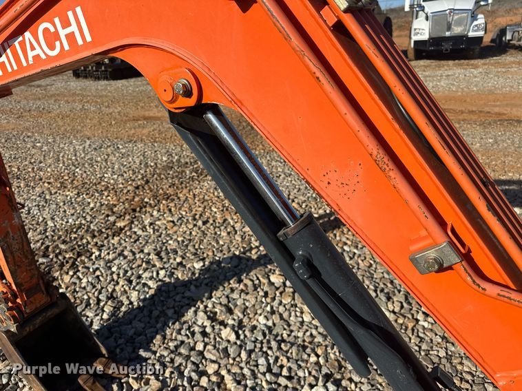 image for item EK0459 2016 Hitachi ZX17U-5N mini excavator