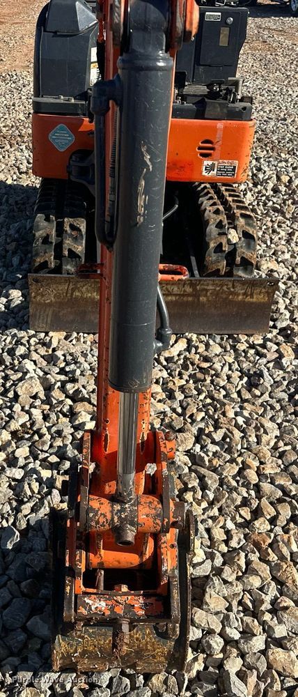 image for item EK0459 2016 Hitachi ZX17U-5N mini excavator