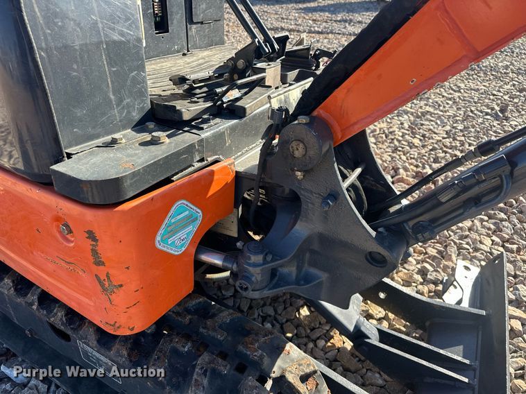 image for item EK0459 2016 Hitachi ZX17U-5N mini excavator