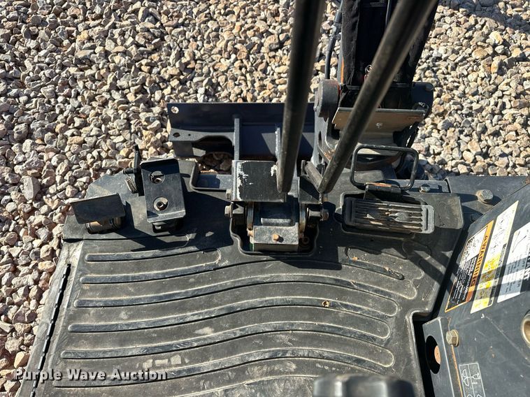 image for item EK0459 2016 Hitachi ZX17U-5N mini excavator