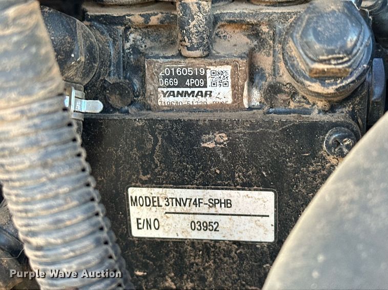 image for item EK0459 2016 Hitachi ZX17U-5N mini excavator