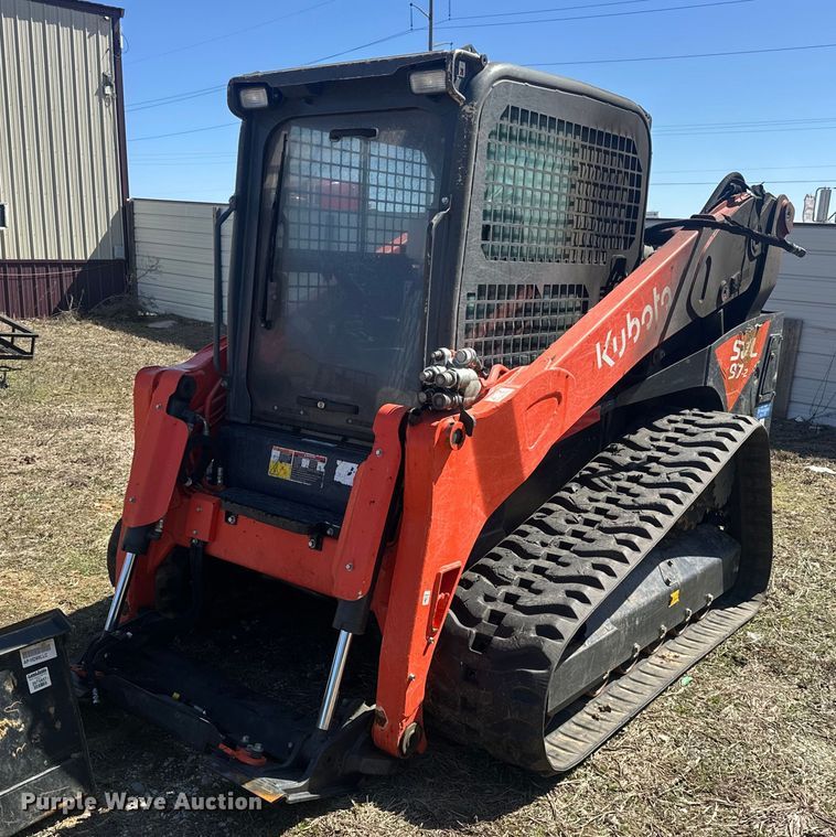 image for item EK0462 Kubota SVL97-2 tracked skid steer loader